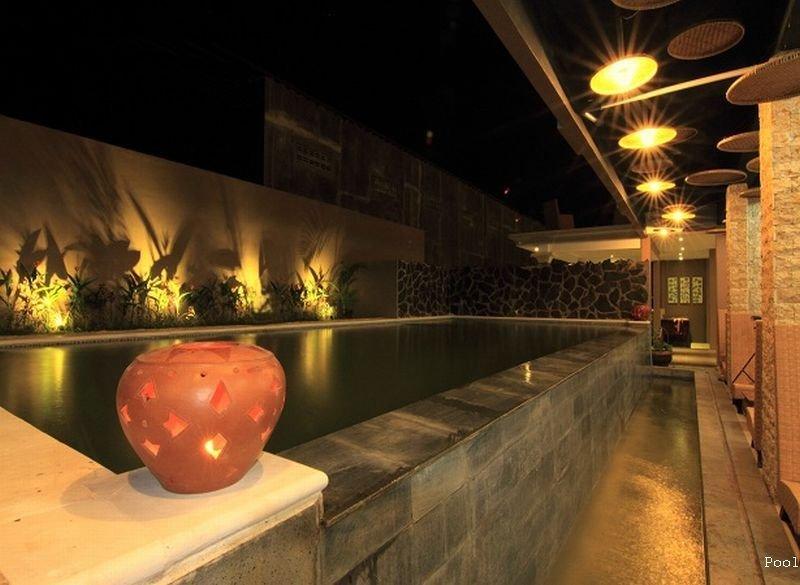 Koi Hotel And Residence Денпасар Екстериор снимка