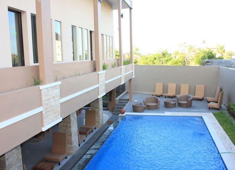 Koi Hotel And Residence Денпасар Екстериор снимка