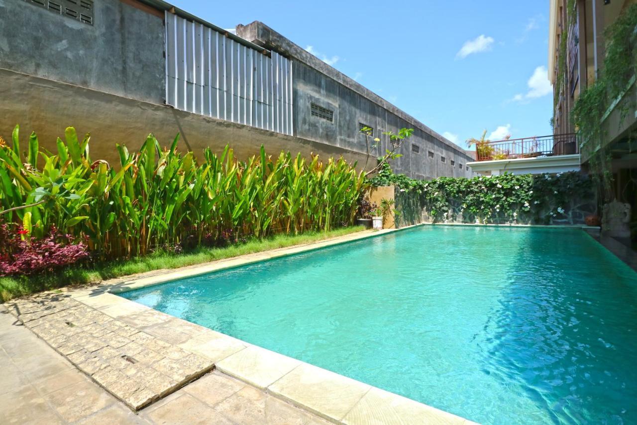 Koi Hotel And Residence Денпасар Екстериор снимка
